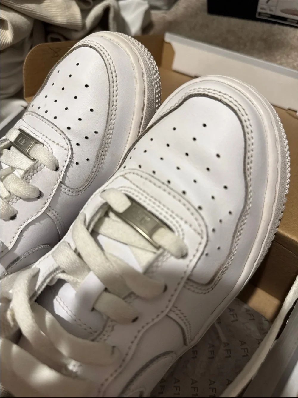 Nike Kids White Low-Top Sneakers with Leather Upper